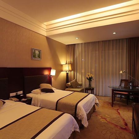 Shenzhen Fortune Hotel Exterior photo