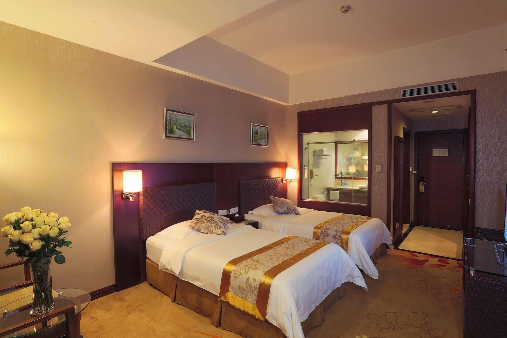 Shenzhen Fortune Hotel Exterior photo