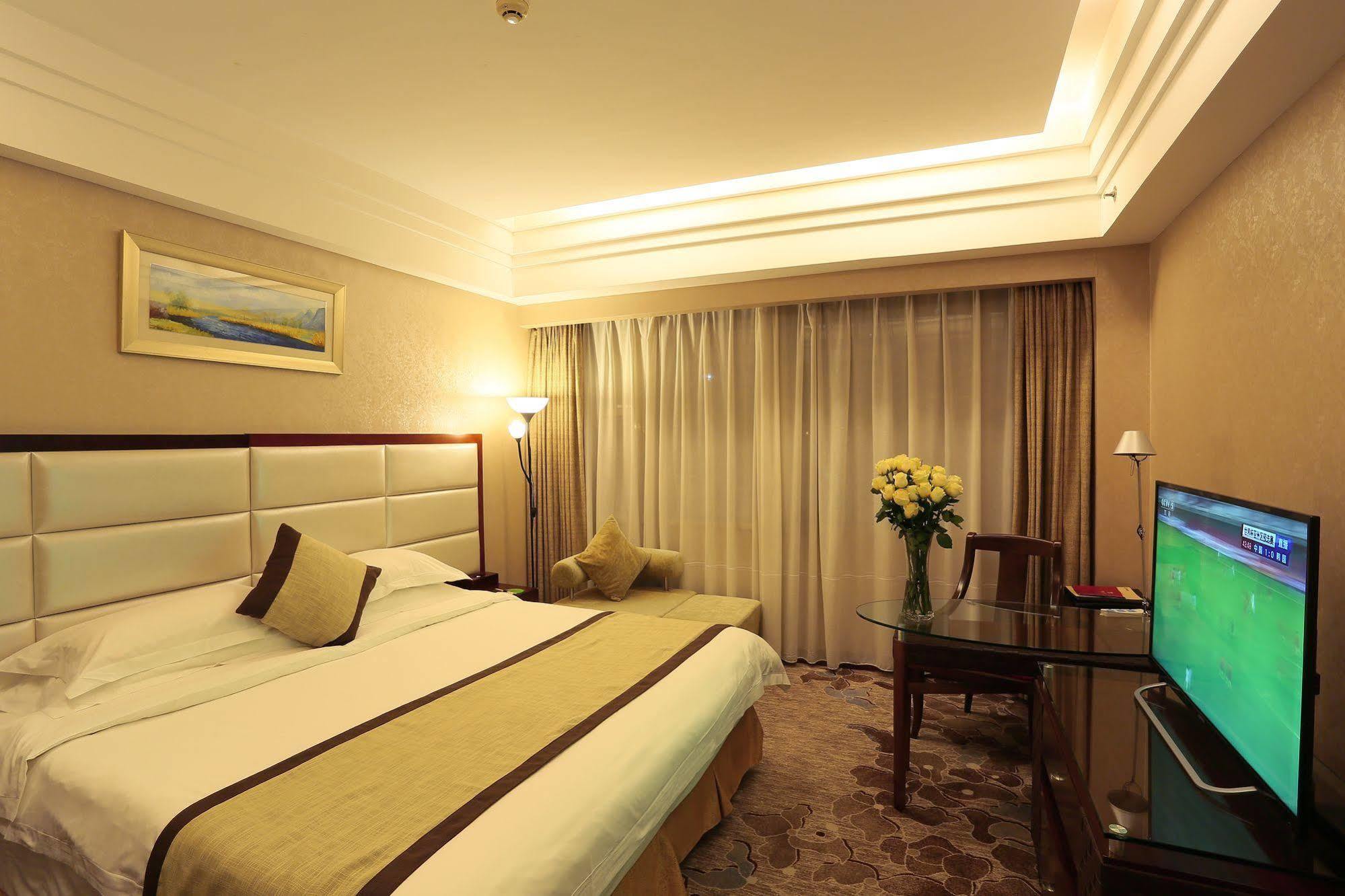 Shenzhen Fortune Hotel Exterior photo