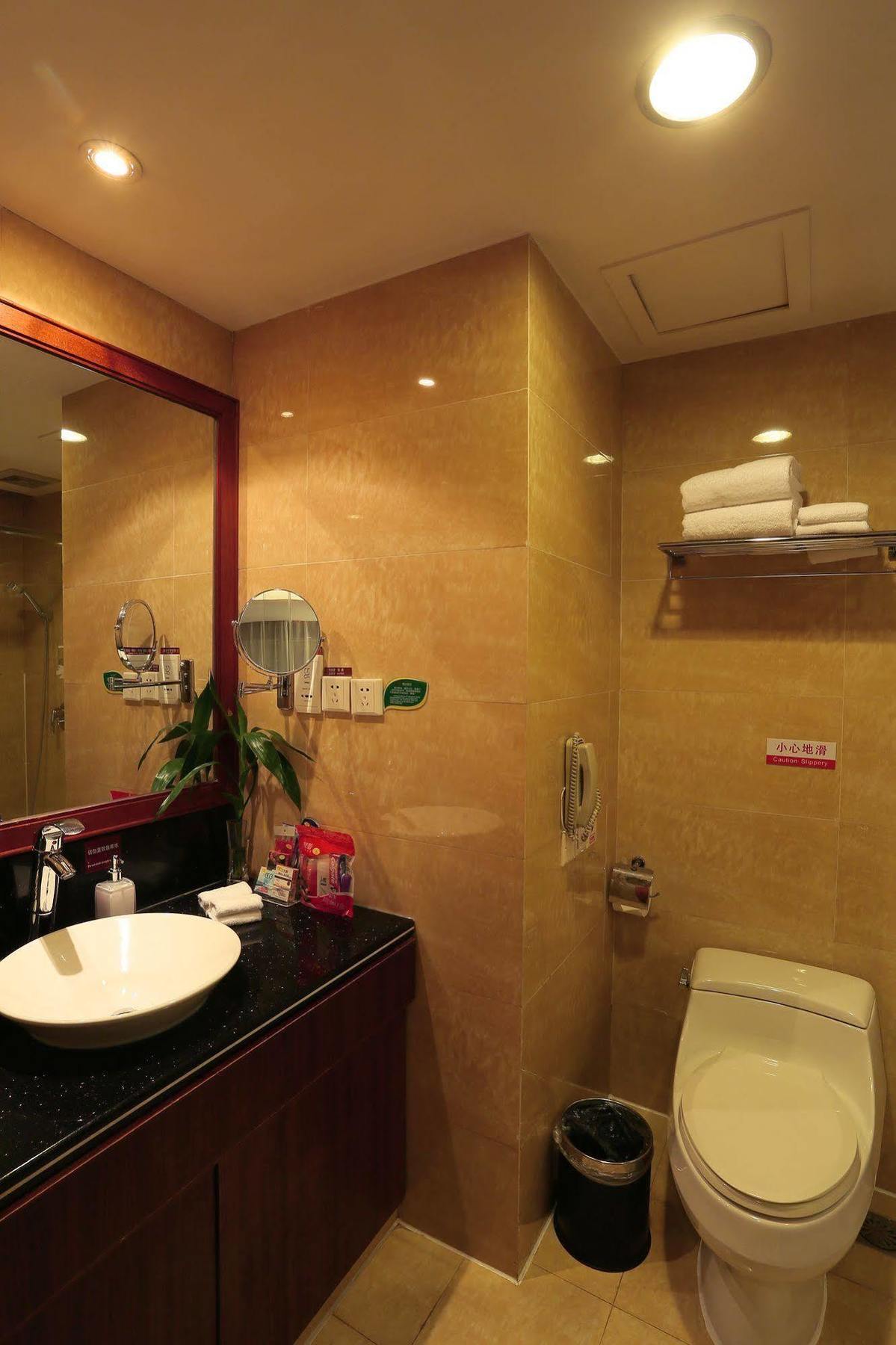 Shenzhen Fortune Hotel Exterior photo